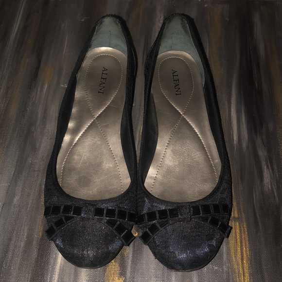 Alfani Ballet Flats - Picture 2 of 12